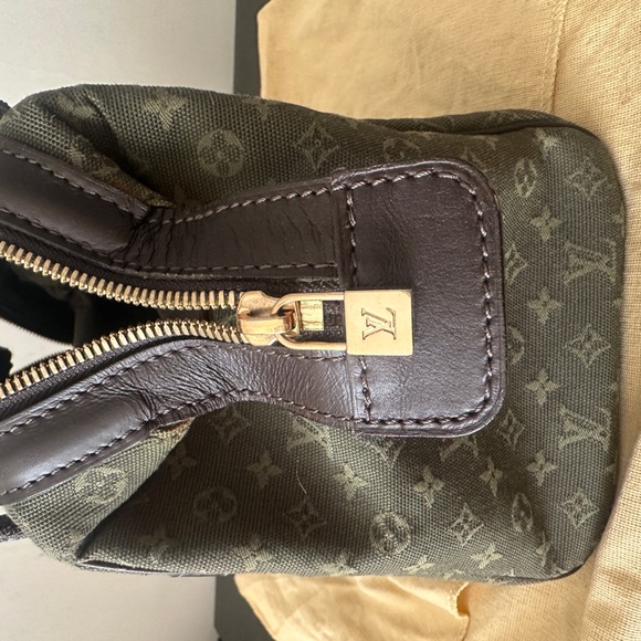 Vintage Josephine Handbag Mini Lin PM and Sarah Mini Mongram wallet set. - Picture 2 of 16